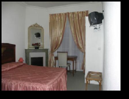 Arcantis Hotel Metropole Chatel-Guyon Room photo